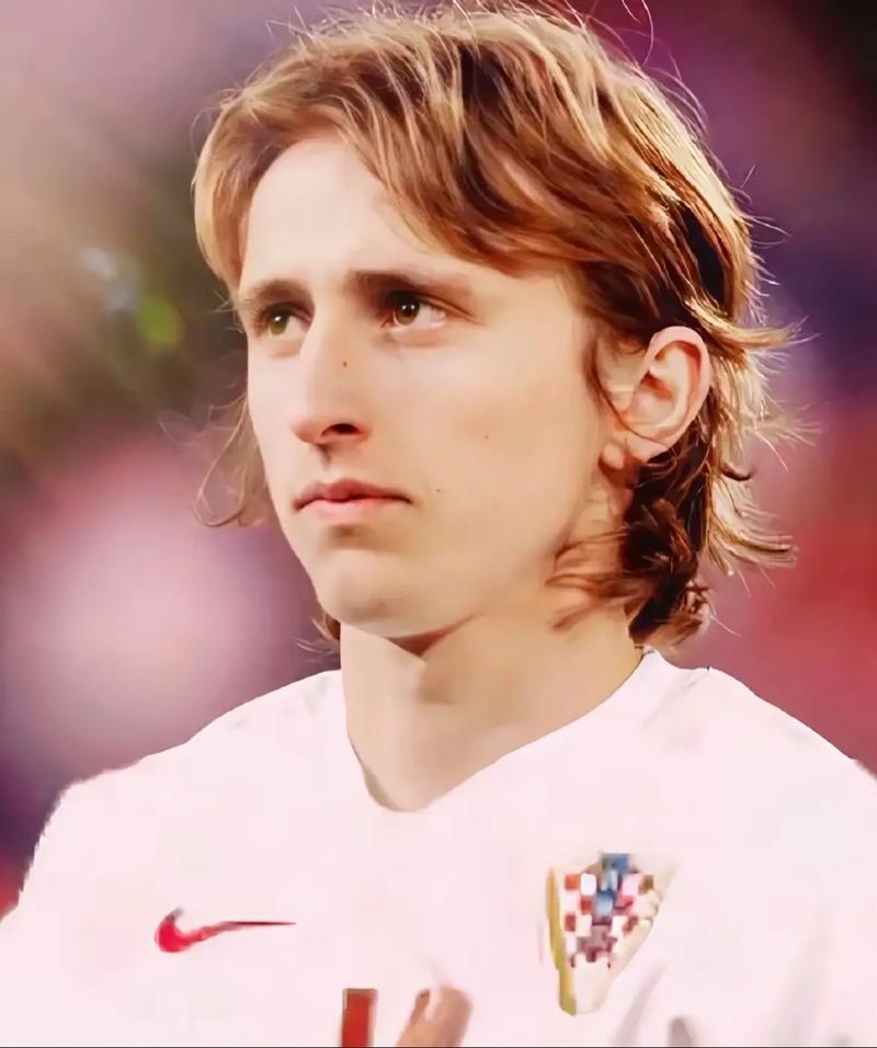 周六014 德甲 汉堡VS门兴格拉德巴赫,鄙人赛事拙见！