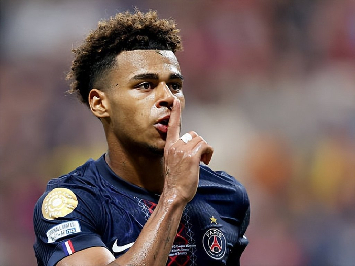 报告老板，现在就加班！《职场浮生记》抢先体验版现已上线