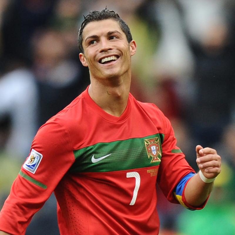 王曼昱首轮迎战大藤沙月