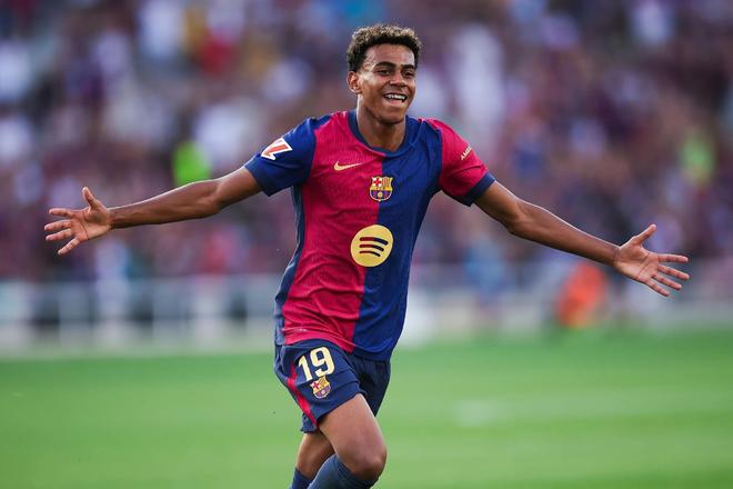 《超进化物语2》半周年版本即将上线，全新活动让怪兽变巨物！